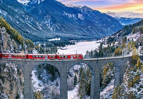 Glacier Express All Inclusive at New Year